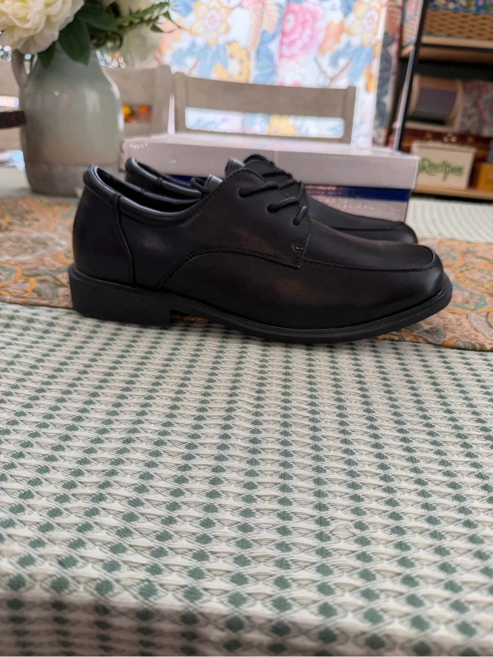 New Boy’s Dress Oxford Lace-Up Formal Shoes Sz 8 NIB Black Gala & Co